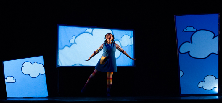 La niña que vivía en una caja de zapatos: Teatro infantil para los niños en Barcelona